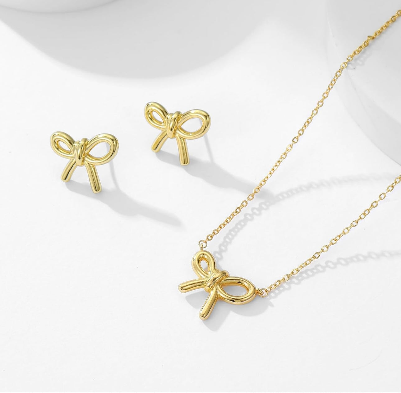 Elegant Gold Bow Knot Necklace & Earring Set