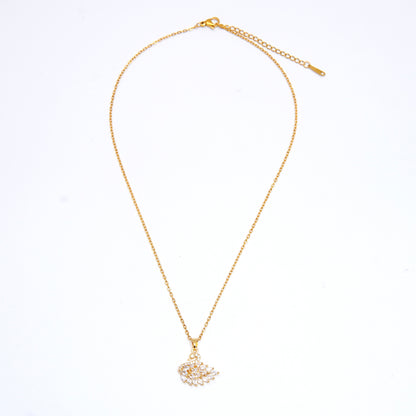 Elegant Swan Pendant Necklace with Sparkling Crystals