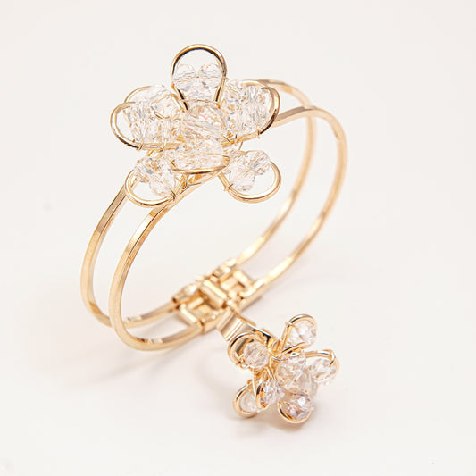 Elegant Floral Bracelet and Ring Set