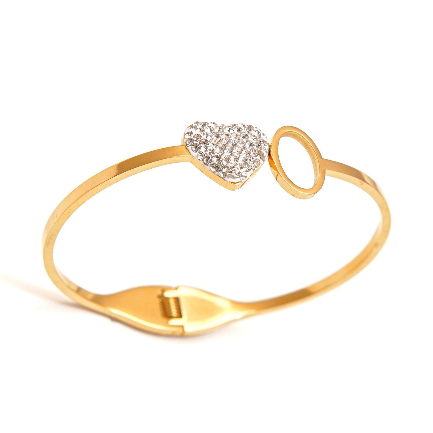 Elegant Heart-Shaped Diamond Bangle