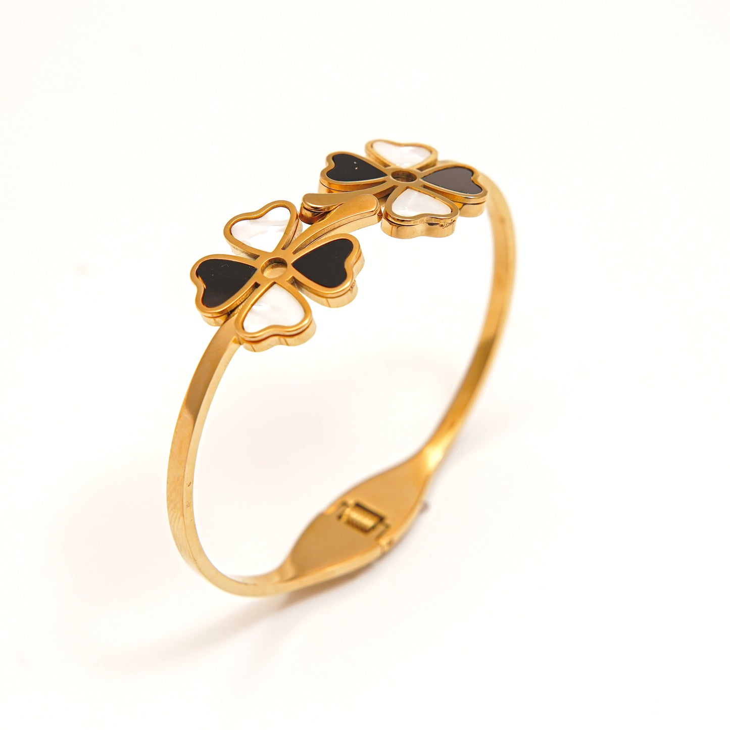 Elegant Gold Clover Bangle Bracelet