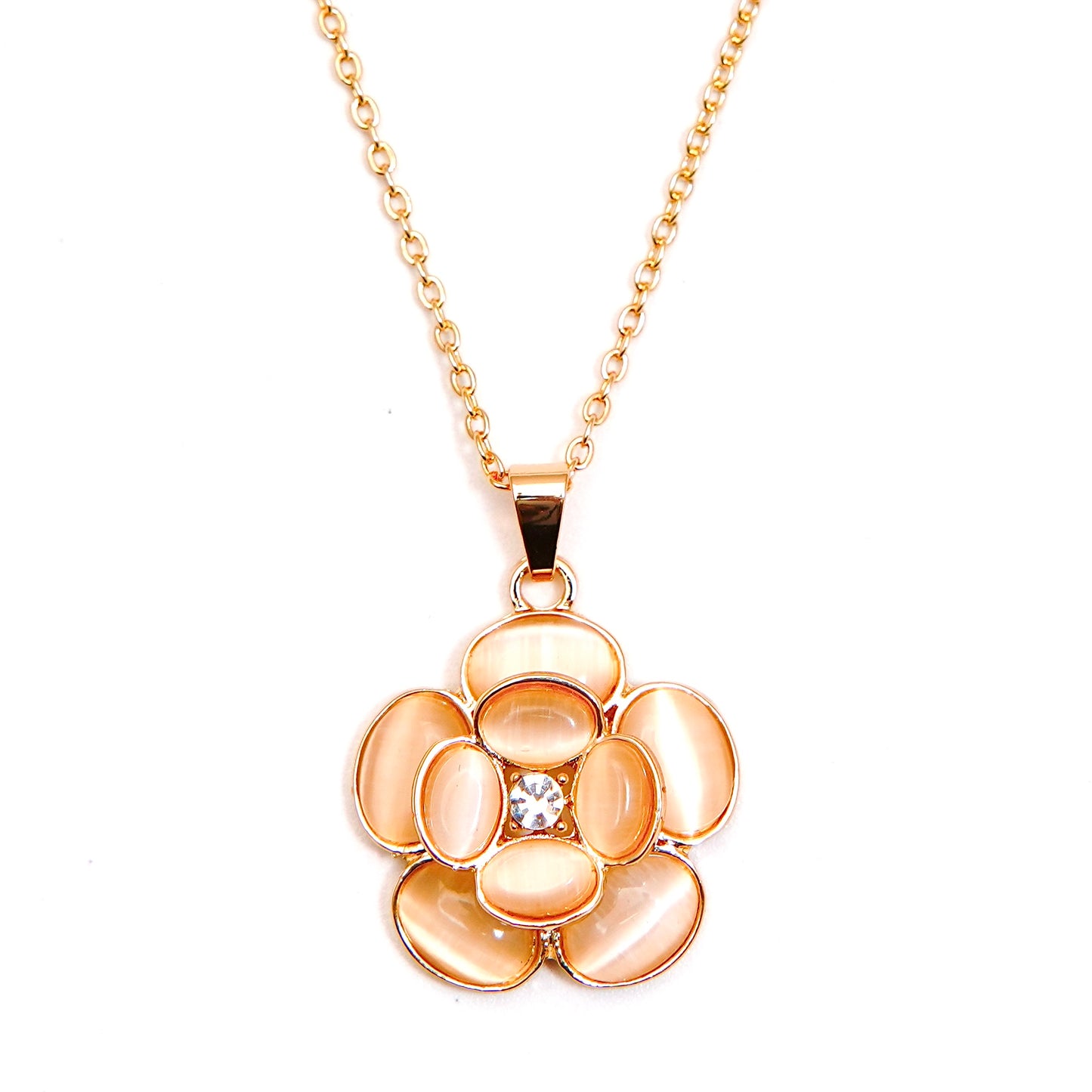 Elegant Gold Floral Pendant Necklace