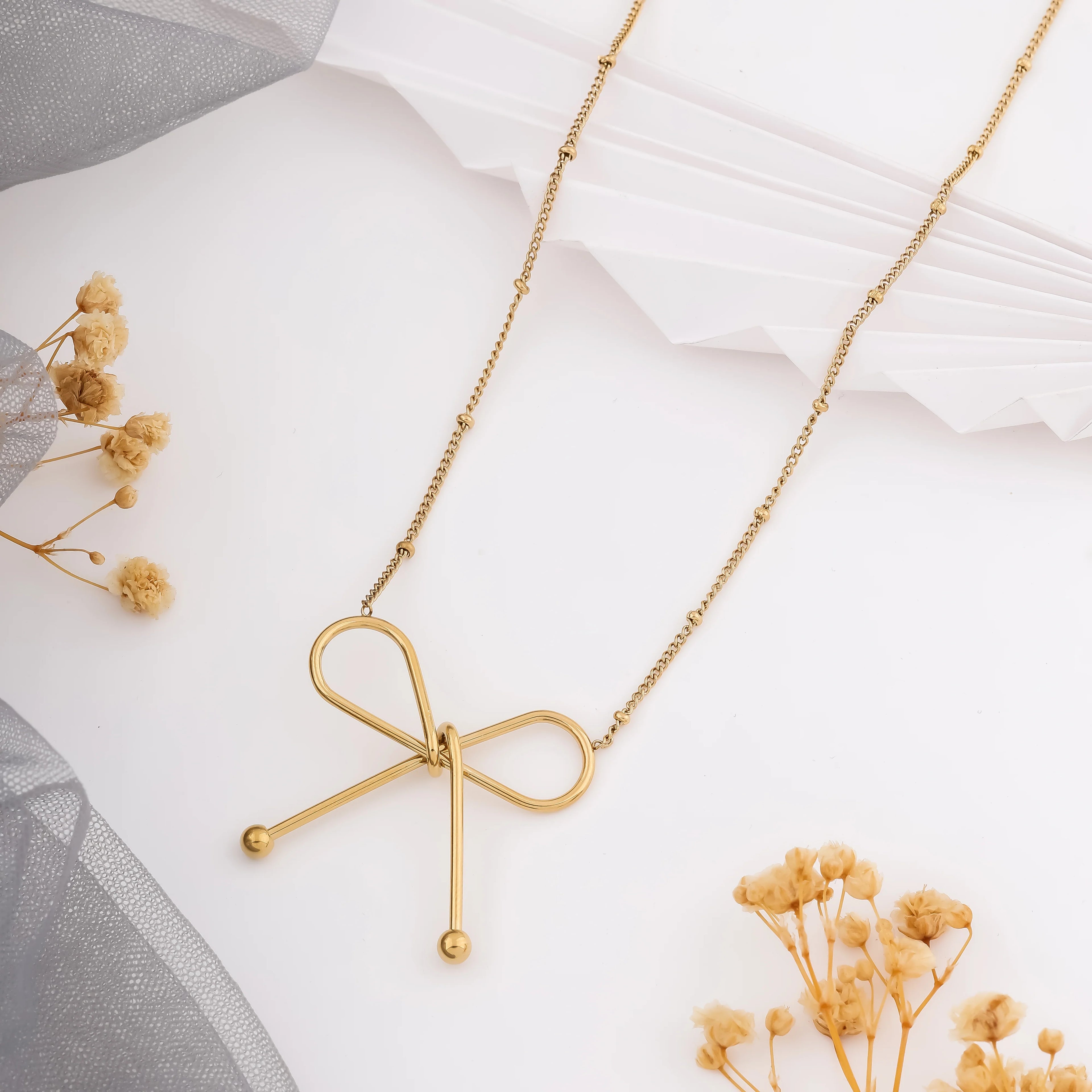 Elegant Bow Knot Necklace