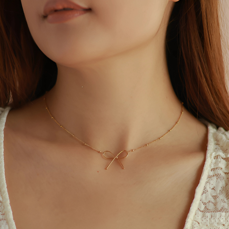 Elegant Bow Knot Necklace