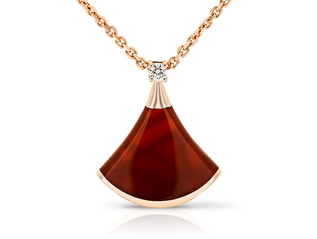 Elegant Red Fan Pendant Necklace