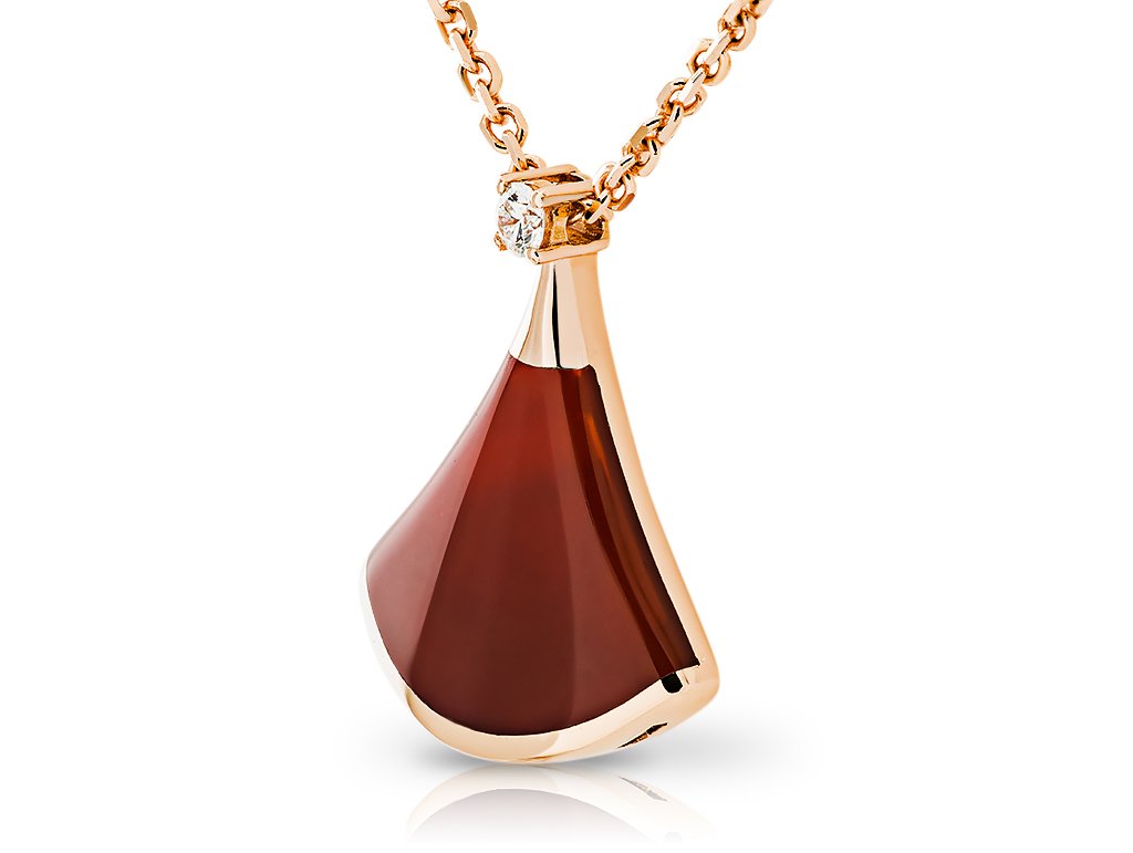 Elegant Red Fan Pendant Necklace