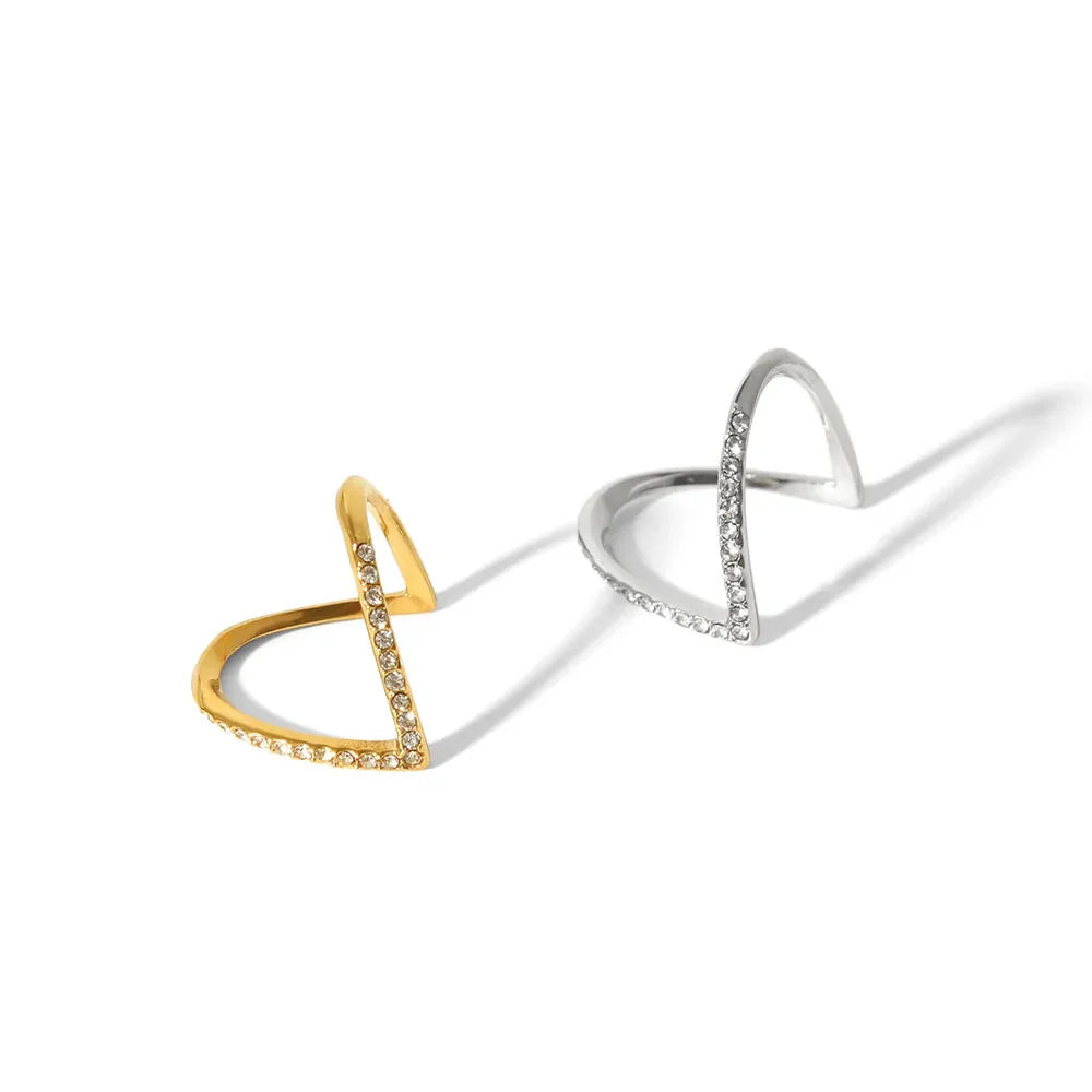 Reversible V-Shaped Adjustable Ring