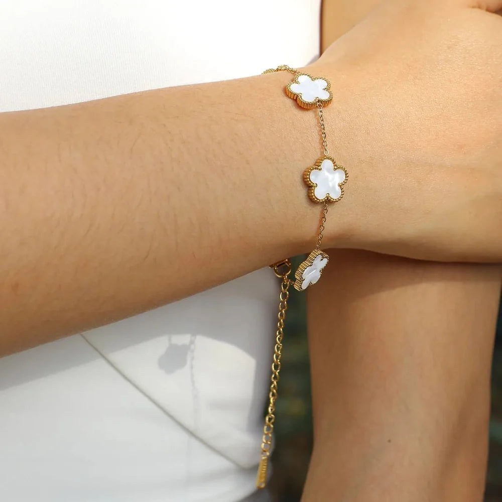 White Clover Gold  Charm Bracelet